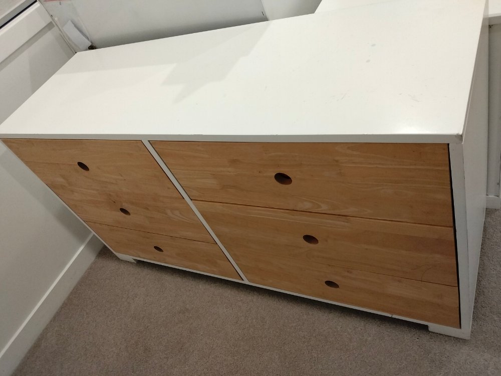 House move listing