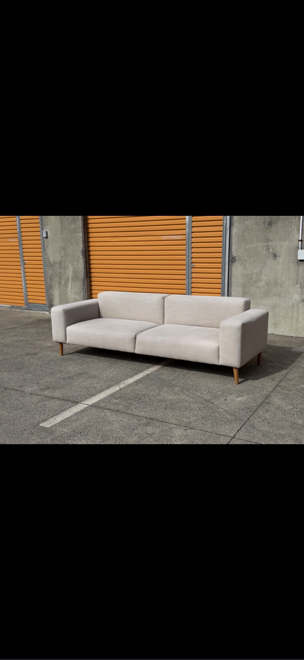Item delivery listing